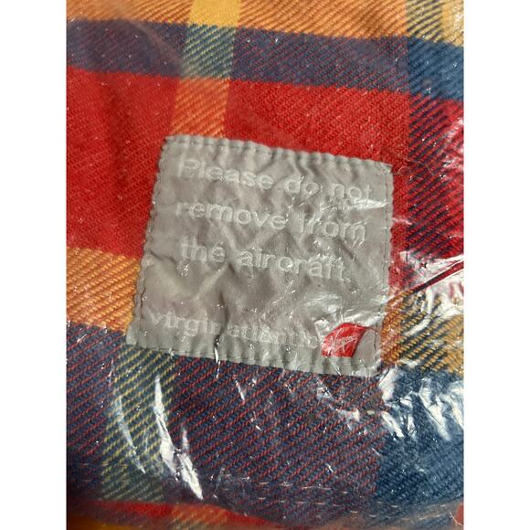 Virgin Atlantic Airlines Plaid Blanket SEALED 1lb NWT - Picture 1 of 5